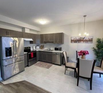 Niagara Falls House | Holiday Comfort