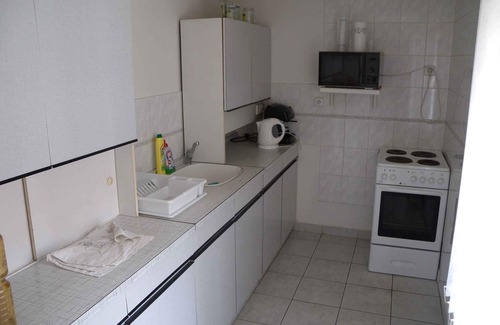 Ceske Budejovice 7 House | Holiday home with pool and fireplace
