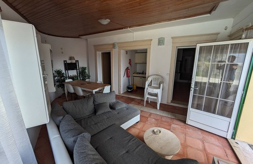 Vale Furado Apartment | HOLIDAY FLAT IN PATAIAS WITH TERRACE, POOL & DIRECT BEACH ACCESS