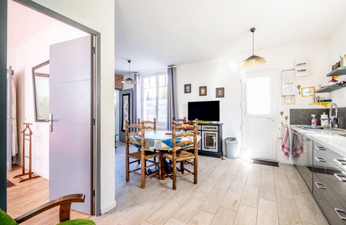 Tharon-Plage House | Holiday Home 'Ky Ryce - Tharon Plage' with Private Terrace and Private Garden