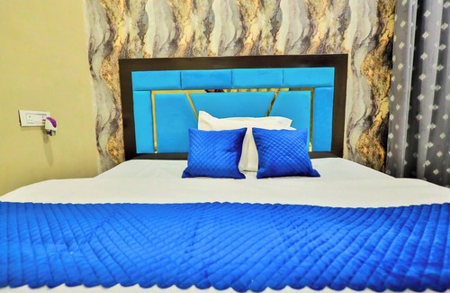 Panipat Hotel | Holiday Green