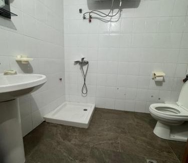 Permet House | Holiday Guest-House
