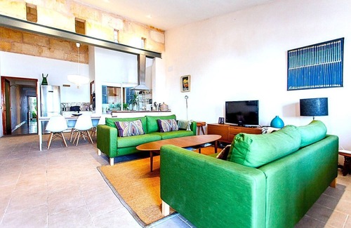 Colonia Sant Jordi House | Holiday house Campos for 1 - 6 persons with 3 bedrooms - Row house