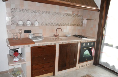 Pimonte House | holiday home a few km from the Sorrento peninsula with garden and parking space