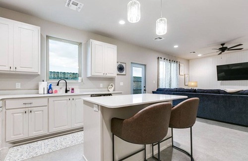 San Angelo House | Holiday Haven W/3 BR & 2 BA/New