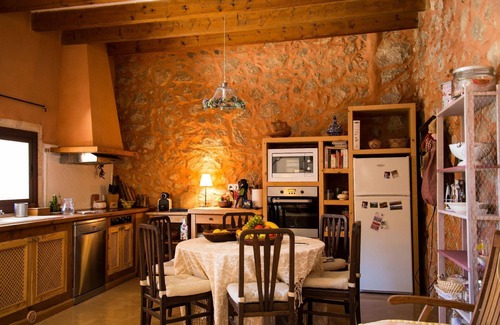 Vilafranca de Bonany House | Holiday house Vilafranca de Bonany for 1 - 6 persons with 3 bedrooms - Holiday home