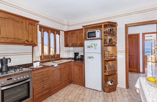 Son Serra de Marina House | Holiday Home 'Ran De Mar' with Sea View, Private Terrace and Wi-Fi