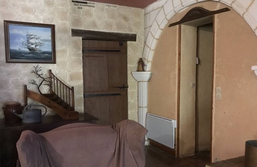 Lamonzie-Montastruc House | Holiday Home in Lamonzie-Montastruc with Garden