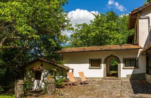 San Marcello Piteglio House | Holiday Home in Migliorini with Pool & Nature