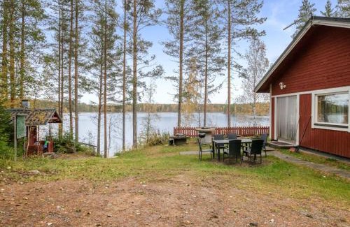 Lotjola House | Holiday Home Aamuntorkku by Interhome