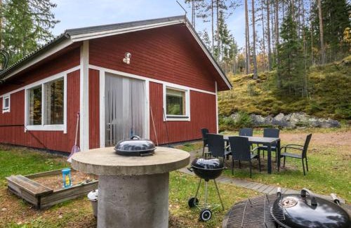 Lotjola House | Holiday Home Aamuntorkku by Interhome