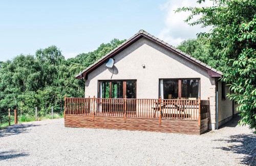 East Lewiston House | Holiday Home Achmony Number 11 by Interhome