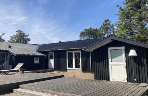 Henne House | Holiday Home Aleko - 2-5km from the sea by Interhome