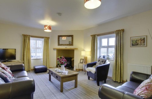 Lanehead House | Holiday Home Alice's Cottage by Interhome