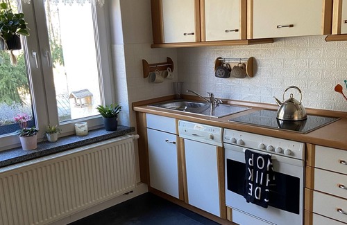 Mucka House | Holiday Home 'am Bergl' with Shared Terrace & Wi-Fi