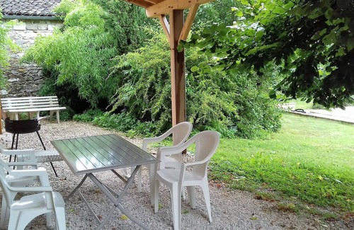 Sauzet House | Holiday Home 'Ancienne Forge Restaurée' with Private Pool, Private Terrace and Wi-Fi