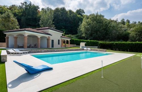 Settime House | Holiday Home Appendino by Interhome
