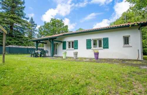 Saint-Pee-sur-Nivelle House | Holiday Home Arditea by Interhome
