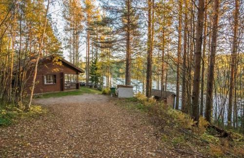 Lotjola House | Holiday Home Aurinkorinne by Interhome
