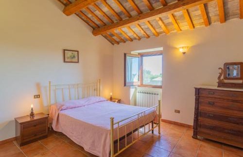 Crecchio House | Holiday Home Borgo Agrituristico Il Pino-2 by Interhome