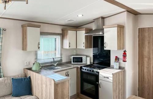 Knaresborough Apartment | Holiday home by the river Nidd N27