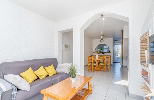 Empuriabrava House | Holiday Home Byblos by Interhome