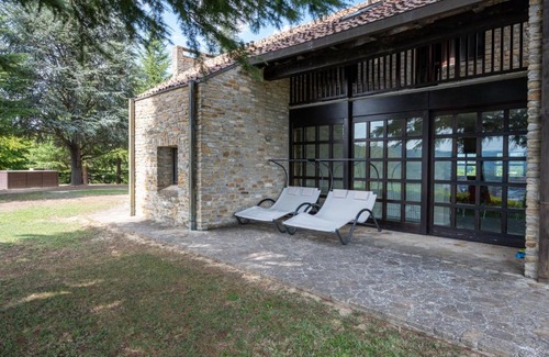 Santo Stefano Belbo House | Holiday Home Ca' Sarun by Interhome