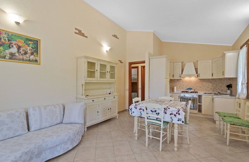Sant'Anna Arresi House | Holiday Home 'Casa Camilla' with Private Terrace, Private Garden and Air Conditioning