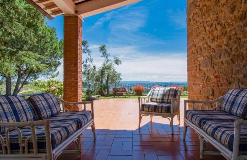 Capraia e Limite House | Holiday Home Casa Bensa by Interhome