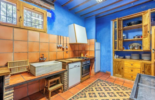 Guadix House | Holiday Home 'Casa Cortijo La Tala' with Mountain View, Private Pool and Wi-Fi