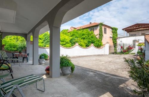 Isola d'Asti House | Holiday Home Casa della Peschiera by Interhome