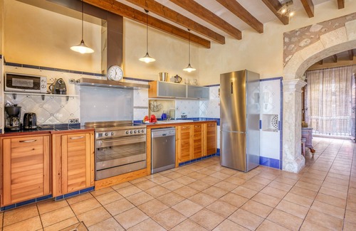 Buger House | Holiday Home Casa del Sol with Sea View, Wi-Fi, Pool, Balcony & Terrace; Street Parking Available