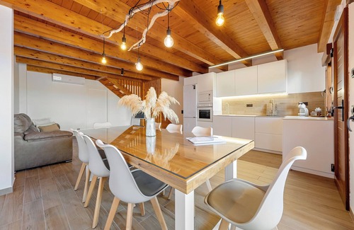 Amposta House | Holiday Home 'Casa Lo Canyero 2' with Private Pool, Wi-Fi and Air Conditioning