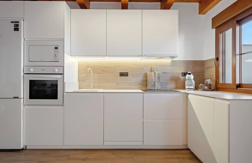 Amposta House | Holiday Home 'Casa Lo Canyero 2' with Private Pool, Wi-Fi and Air Conditioning