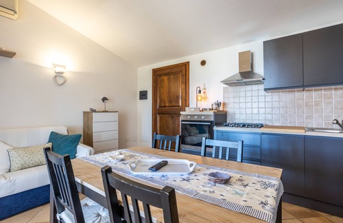 Badesi House | Holiday Home 'Casa Gio' with Sea View, Garden, Shared Pool & Wi-Fi