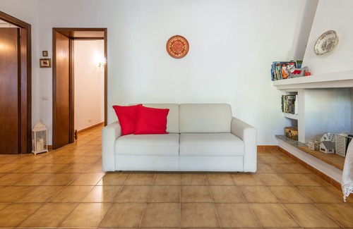 Masainas House | Holiday Home Casa Nella with Garden, Terraces & Wi-Fi