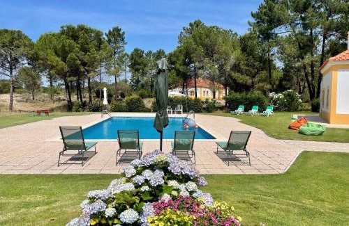 Santa Maria do Castelo House | Holiday Home Casa dos Loendros by Interhome