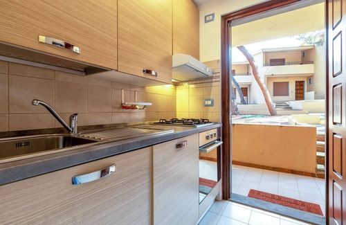 San Pietro a Mare House | Holiday Home 'Casetta Al Mare' with Wi-Fi and Air Conditioning