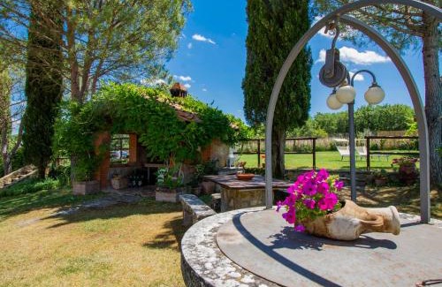 Bucine House | Holiday Home Cedri Alti-3 by Interhome