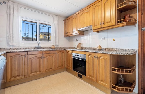 Creixell House | Holiday Home 'Creixell' with Private Terrace, Private Garden and Balcony