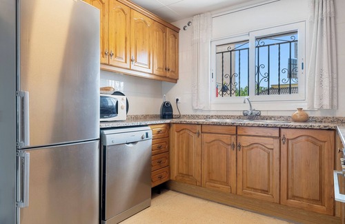 Creixell House | Holiday Home 'Creixell' with Private Terrace, Private Garden and Balcony