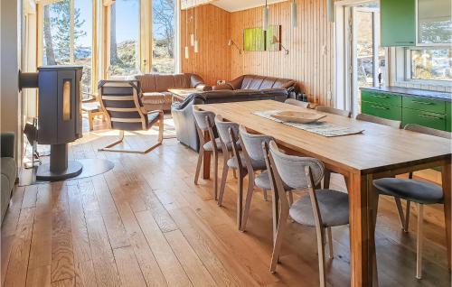 Øvre Ramse House | Holiday Home Dølemo Hillastadheia