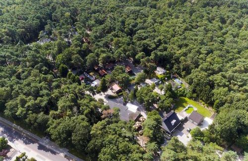 Schinveld House | Holiday Home De Brenkberg by Interhome
