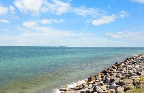 Hov House | Holiday Home Doris - 150m from the sea by Interhome