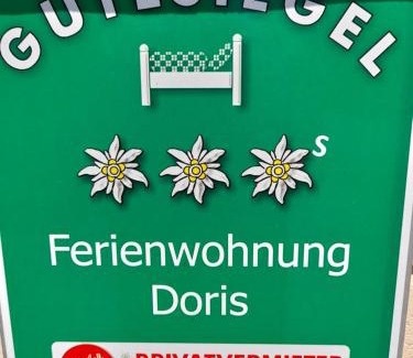 Bad Goisern Apartment | Holiday Home Doris