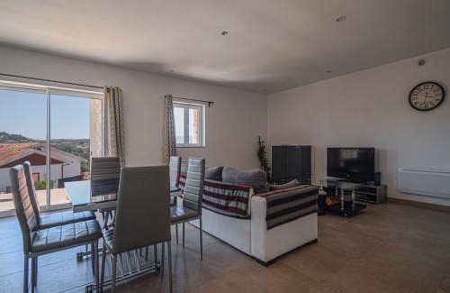 Melres House | Holiday Home Douro view by Interhome
