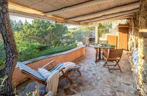 Capo d'Orso House | Holiday Home Due Mari by Interhome