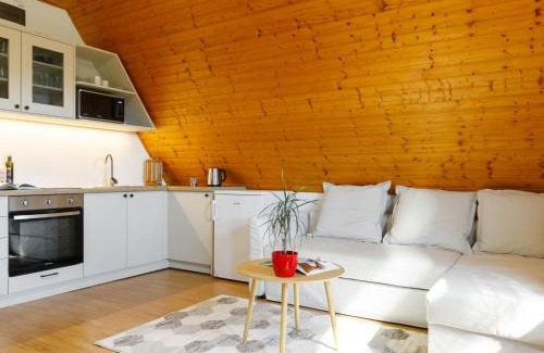 Badacsonytomaj House | Holiday Home Emi by Interhome