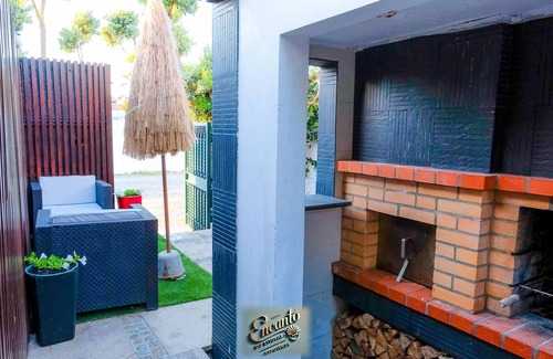 Esposende House | Holiday Home 'Encanto Do Litoral' with Private Garden and Wi-Fi