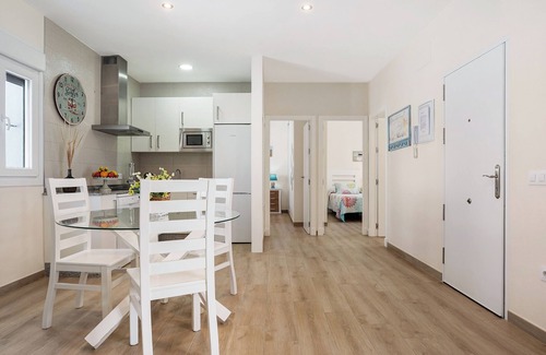 El Palmar House | Holiday Home 'Casa Orilla Sur A' close to the Beach with Pool & Wi-Fi
